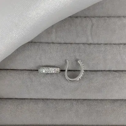 PIERCING FAKE CRAVEJADO CRISTAL